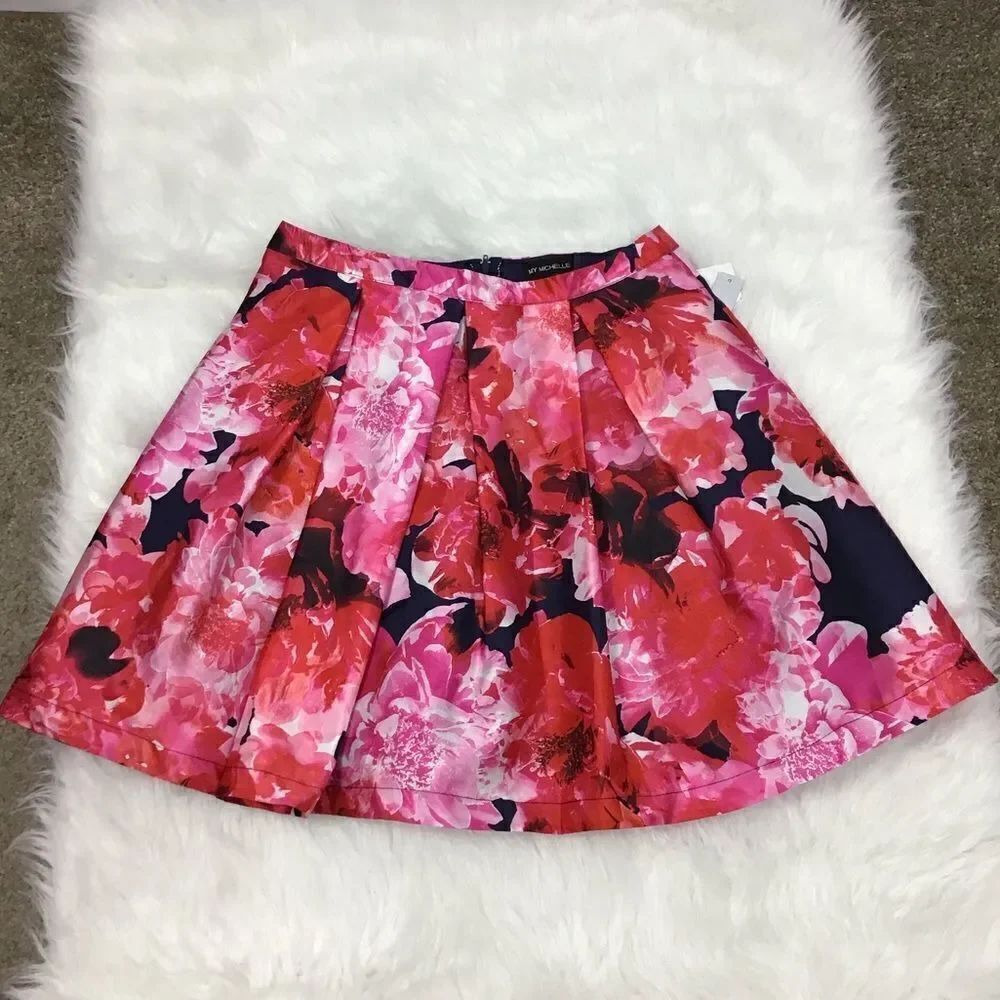 My Michelleย Pink Pleated FloralโPrint Flare Mini Skirt Sizeโ13